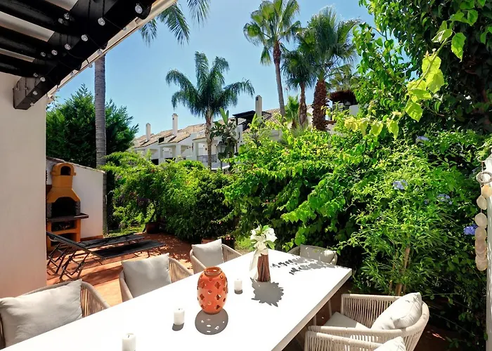 Apartmán Unique Townhouse In Front Of Puerto Banus Marbella
