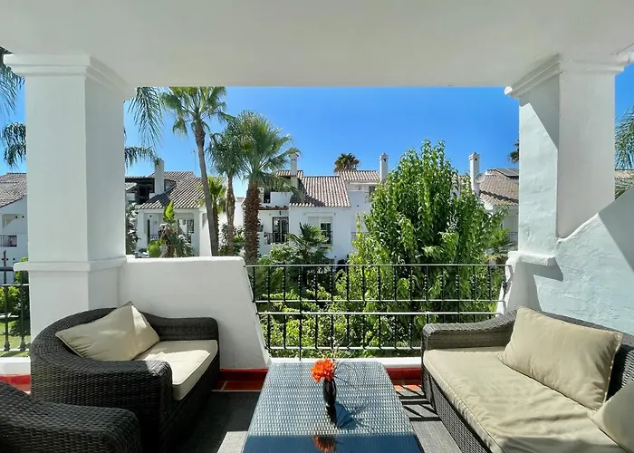 Unique Townhouse In Front Of Puerto Banus Apartament *