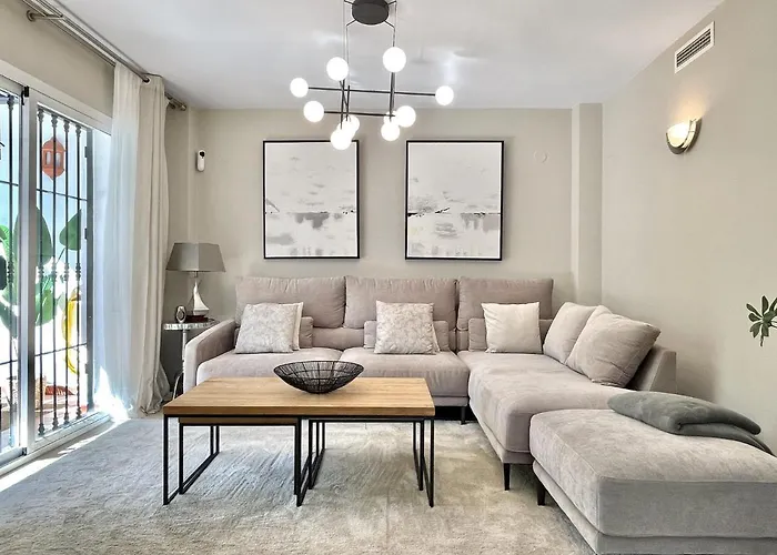 Unique Townhouse In Front Of Puerto Banus Apartament *